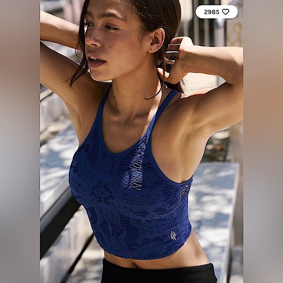 FP Movement by Free People | Happiness Runs Floral crop tank M/L NWOT - Picture 4 of 7